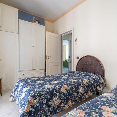 Grazia Attic Apartment With Terrace ตรานิ ภายนอก รูปภาพ