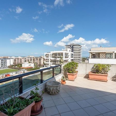 Grazia Attic Apartment With Terrace ตรานิ ภายนอก รูปภาพ