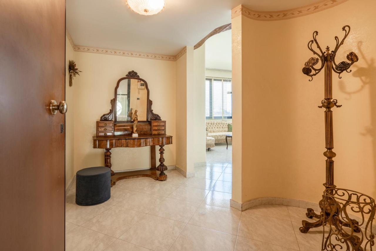 Grazia Attic Apartment With Terrace ตรานิ ภายนอก รูปภาพ