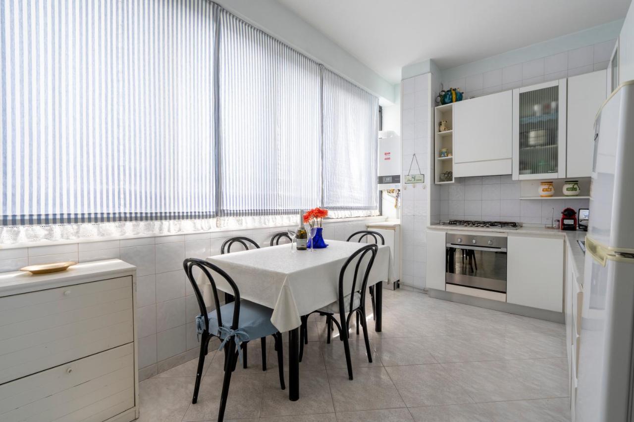 Grazia Attic Apartment With Terrace ตรานิ ภายนอก รูปภาพ